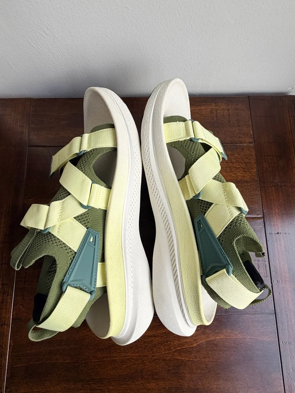 Teva Aventrail Hiking Sandals Pesto Green Mens Size 13 New FE1224L